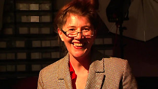 Posh Cougar in Hardcore Shooting