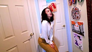 girls pissing their panties jeans wetting 2026 ineed2pee