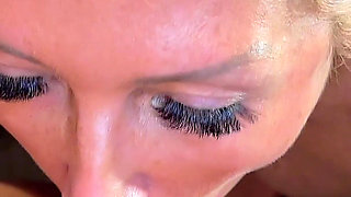 Cindy Wants Every Drop of Cum in Her Mouth