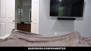 Dadcrush - stepfather screwed and caught stepdaughter
