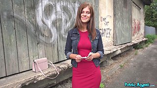 Tiffany Blue’s Blonde Public Passion for Cash