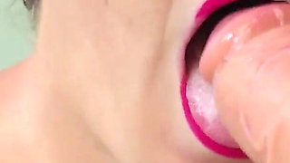 Dildo Sucking/fucking and Nude Workout