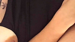 I Find My Stepmother Reading Without Underwear and End up Inserting My Penis Into Her Uterus