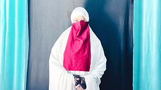 Doctor Fucks Desi Aunty