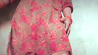 Hot Beautiful Teenge Girl Excites Her Pussy by Caressing Her First Boyfriend