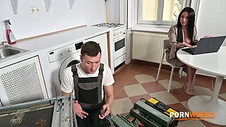 Agitated Babe Anissa Kate Relieves Her Tension During Adulterous DP Threesome GP3213