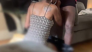 Pretty Pregnant Chick Sucked My Dick While Her Boyfriend Waited on Her