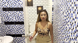 I Fucked an Asian Teacher in the Mouth and Pussy in the College Toilet, Real Homemade POV