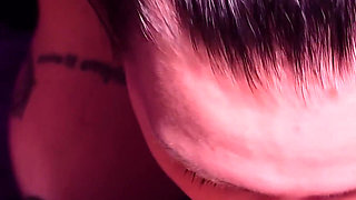 18. Advent Calendar 2025 Red Nail and Vape with Extreme Deepthroat