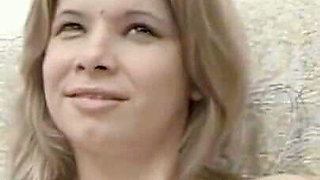 The Mature Woman and the Toy Boy: Cunnilingus and Blowjobs