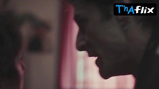 Svenja Jung Bum, Cupcakes Gig in Nude