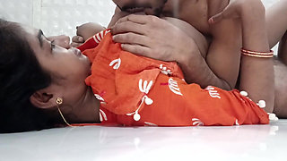 Indian Hot Desi Stepsister Sex in Hindi Audio