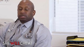 She will cheat - gorgeous Kimora Quin turns office stress into a horny hookup with her manager