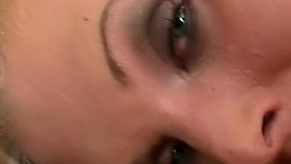 Hot Lesbians Blondes MILFs Has Hot Sex Time Licking and Kissing