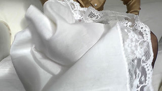 Cumming Training: Cum on My White Lace Handkerchief, Lady Victoria Valente