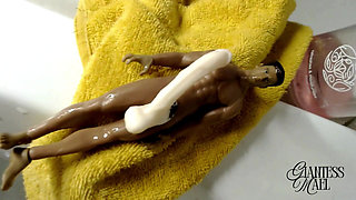 Tiny Sank in Bath Tub - Neighbor Caught Peeping at a Giantess Having Her Bath, Water Play