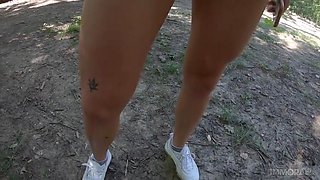 Marilyn Sugar Gets Lost In The Woods!