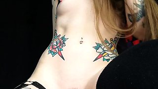 Cute amateur webcam teen girl toying pussy on webcam