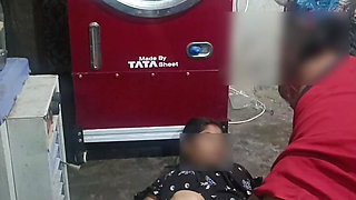 Bhabhi chudai brother-in-law to 11 pm in the room at 11 pm in the room the brother-in-law forgot the husband when he took the secret sex sister-in-law in Hindi audio