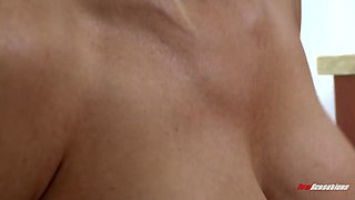 Tempting Blonde Bimbo Surrenders to Wild Post-Shower Passion