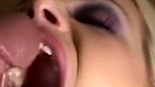 Hot Threesome with MILF Slut Full Squirt