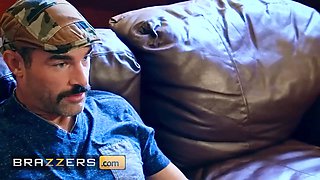The Sluttiest strippers take off all of their dress & get down to work on Big Cocks - brazzers