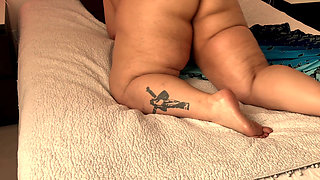 Thick Slut Hotwife Takes on Masked BBC BBW Slayer. Hot Ass MILF Gets Ready for BBC Fresh Out the Shower