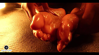 Lolla Black XXX Ebony Toes and Soles