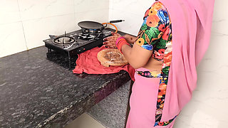 Aaj Bhabhi Ki Kichin Me Karte Bawkt Ki Bhabhi Ki Jabarjast Chudayi
