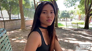 Thai Goddess May Gives Intense Blowjob