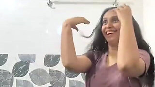 Part 3. Desi Girl Romance with Her Boyfriend in Bathroom