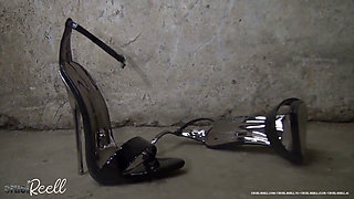 Femdom Feet