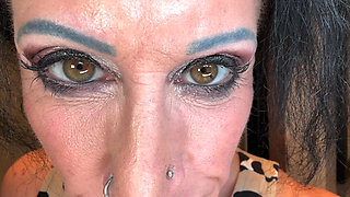 Goddess Kandys Naughty Oral Routine