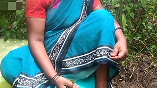 Big Ass Indian Village Aunty Outdoor Sex