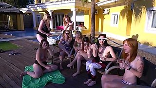 Domino Faye - Pool Party Perv Sph