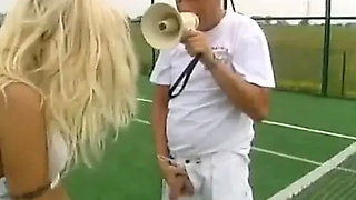 Vivian Schmitt gets her asshole rammed by tennis coach outdoors