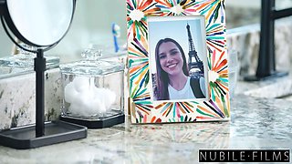 Chanel Camryn tells ex, "i want you to leave behind about all the times you've nailed her & nail me harder