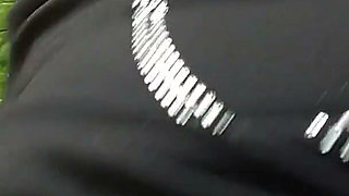 Flattulensen Pissing and Farting Outdoors