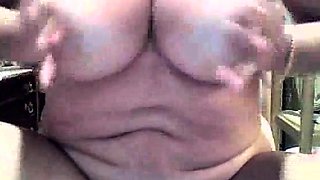 Mature Webcam Girl Talks Dirty About Her Porn Habits