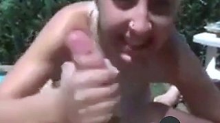 Deutscher Amateur-Paar hat Spa am Pool