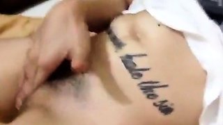 Filipina Amateur Mae Masturbating