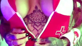 Big boobs milf masturbates with her dildo