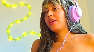 BelleAliz getting turned on watching hentai anime