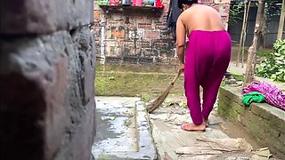 Desi hot bhabhi fucking hard fast time
