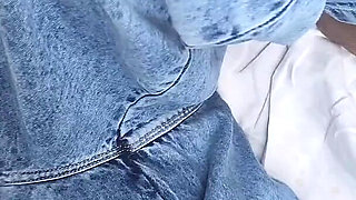 Rajesh Fucks His Girfriend Sunisha at Car and Recorded Her Video and Viral It