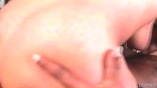 Mommy Wants To Screw BIG BLACK PENIS At The Staircase