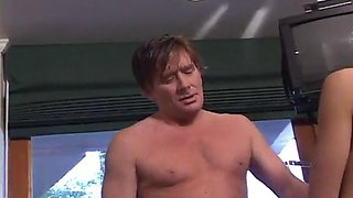 Amai lui babysitter: Blowjob, Doggy  Cowgirl Porn