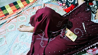 Bengali Maid Fucking Home Cleaning Time
