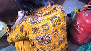 Viral Bangladeshi sexy video while cooking