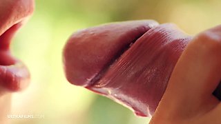 Teen Evelin Elle's Bedroom Blowout